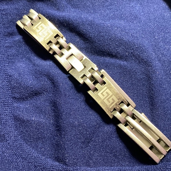 Other - Men’s silver faux bracelet with Greek key design